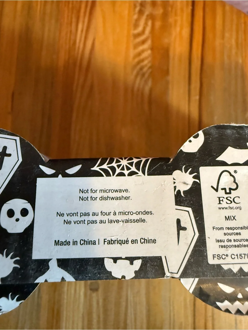 Halloween Summerween Bar White Skull Shot Glass Set of Four NWT